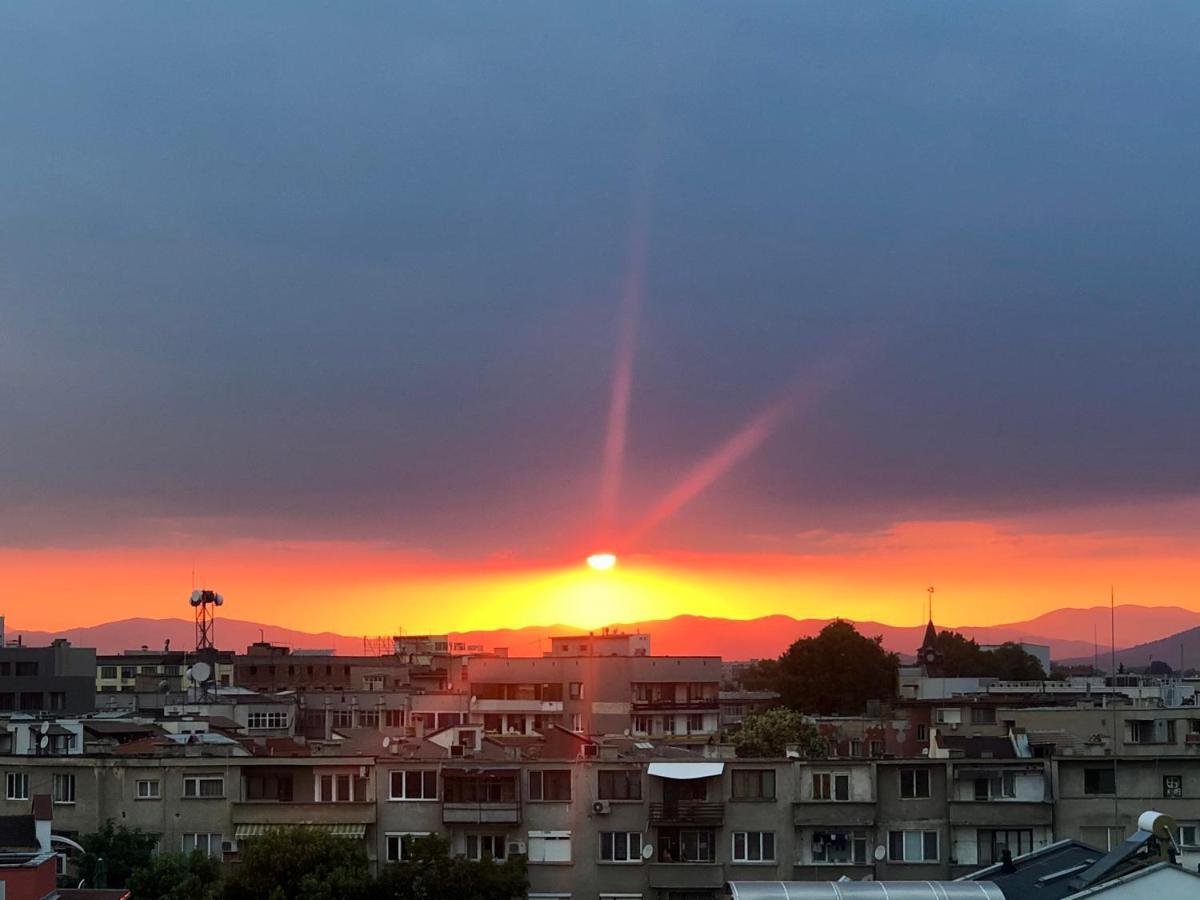 Amazing View Central 1 Bedroom Apartment Pasardschik Exterior foto