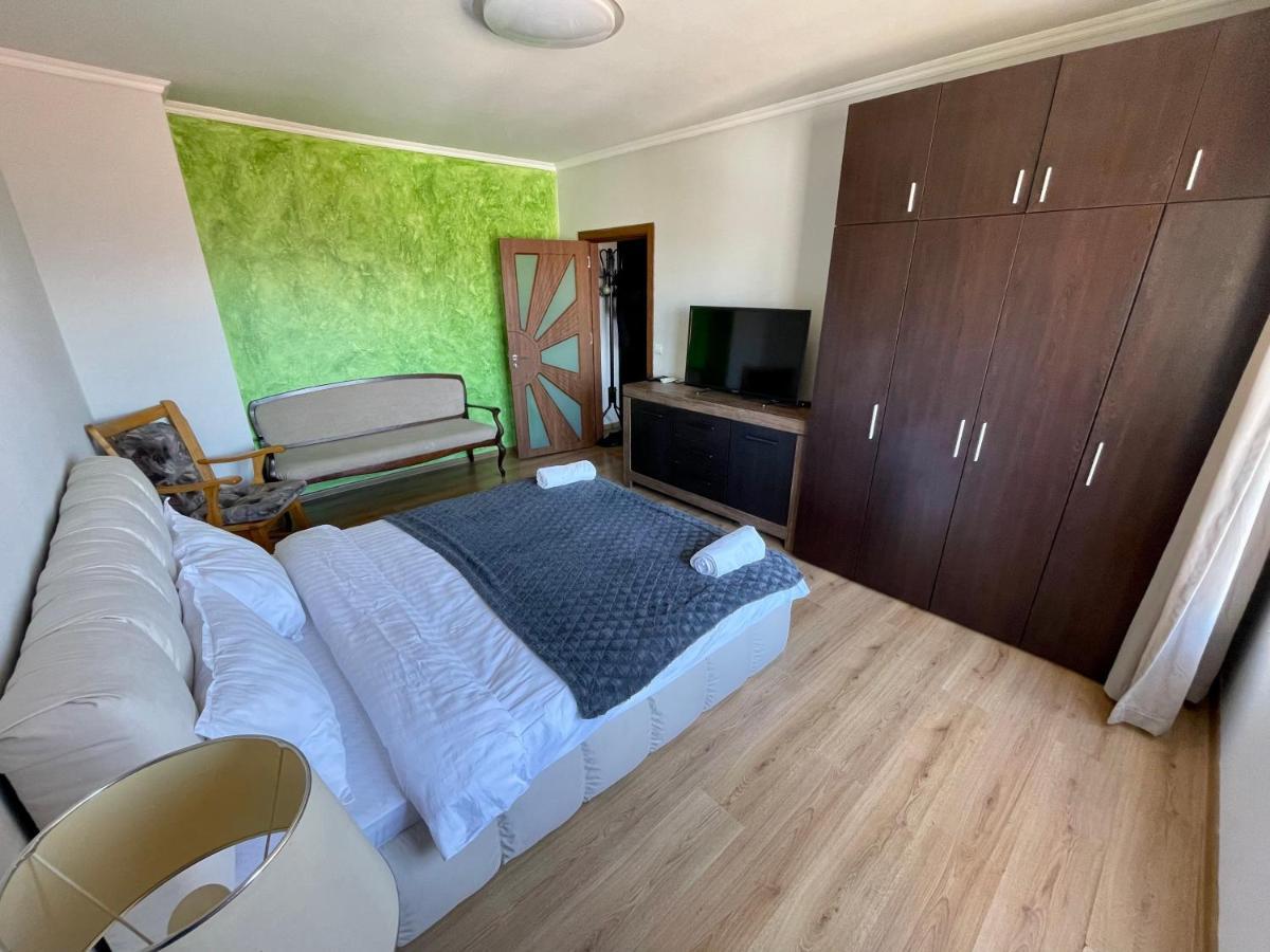 Amazing View Central 1 Bedroom Apartment Pasardschik Exterior foto